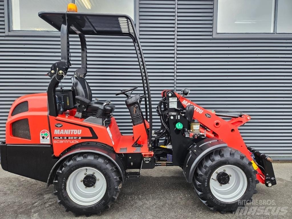 Manitou MLA 5-50 Hz ミニローダー