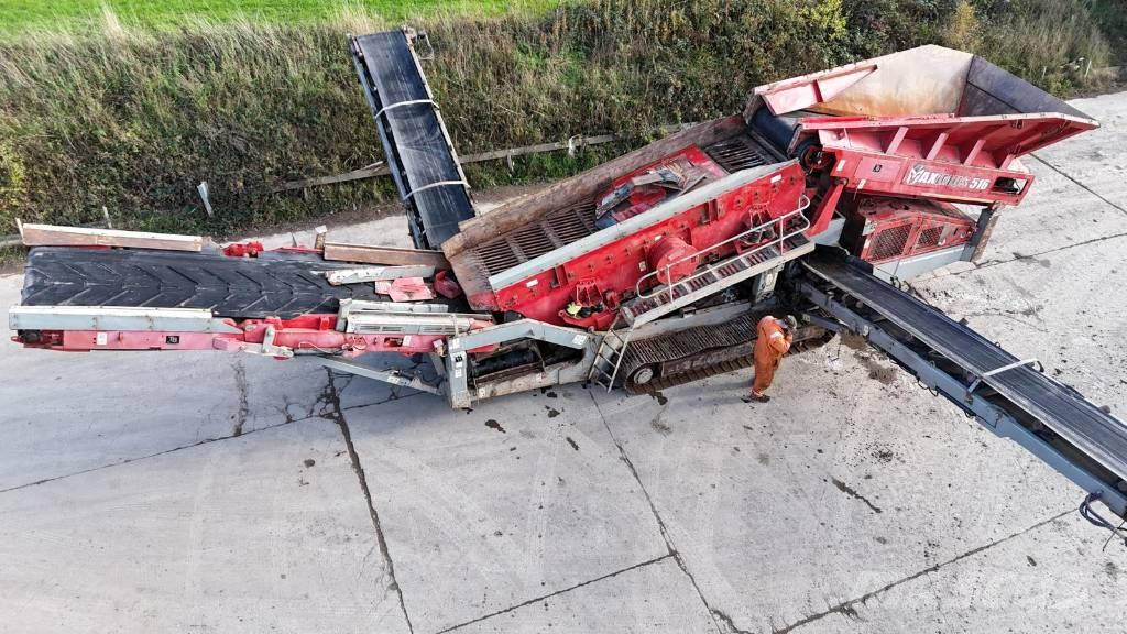 Maximus 516 自走式スクリーン