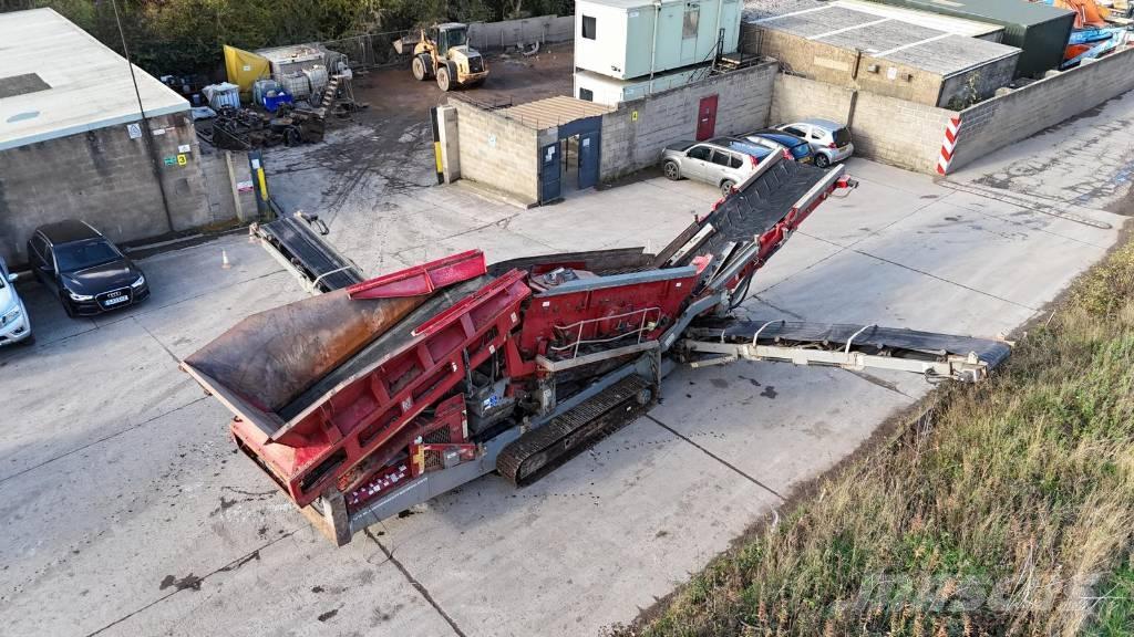 Maximus 516 自走式スクリーン