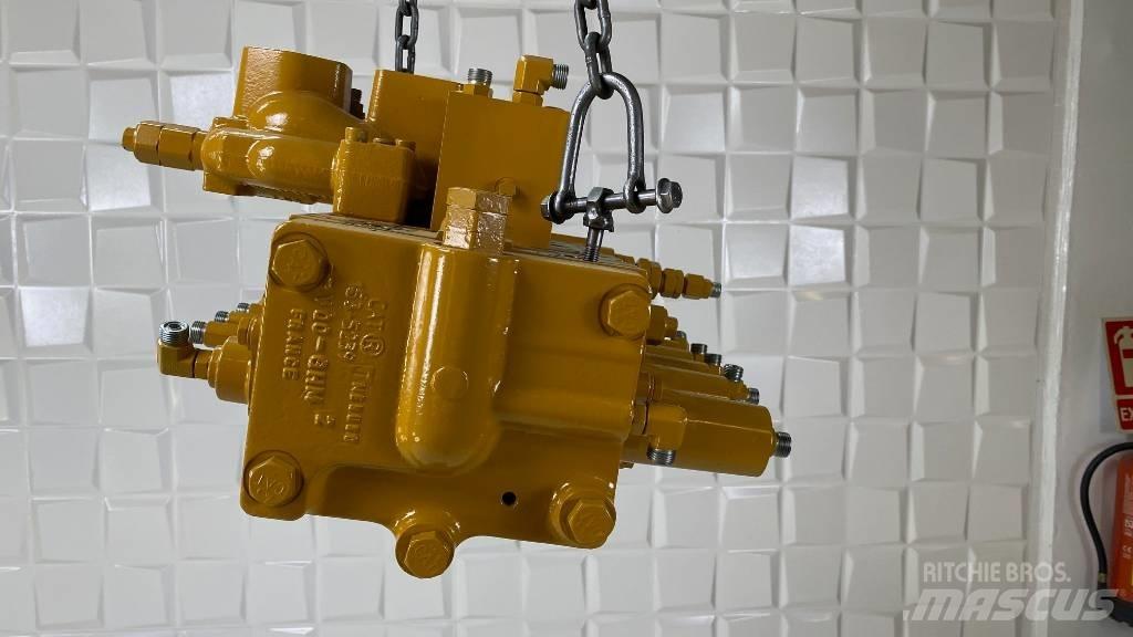 CAT 330 D Main Valve 油圧機