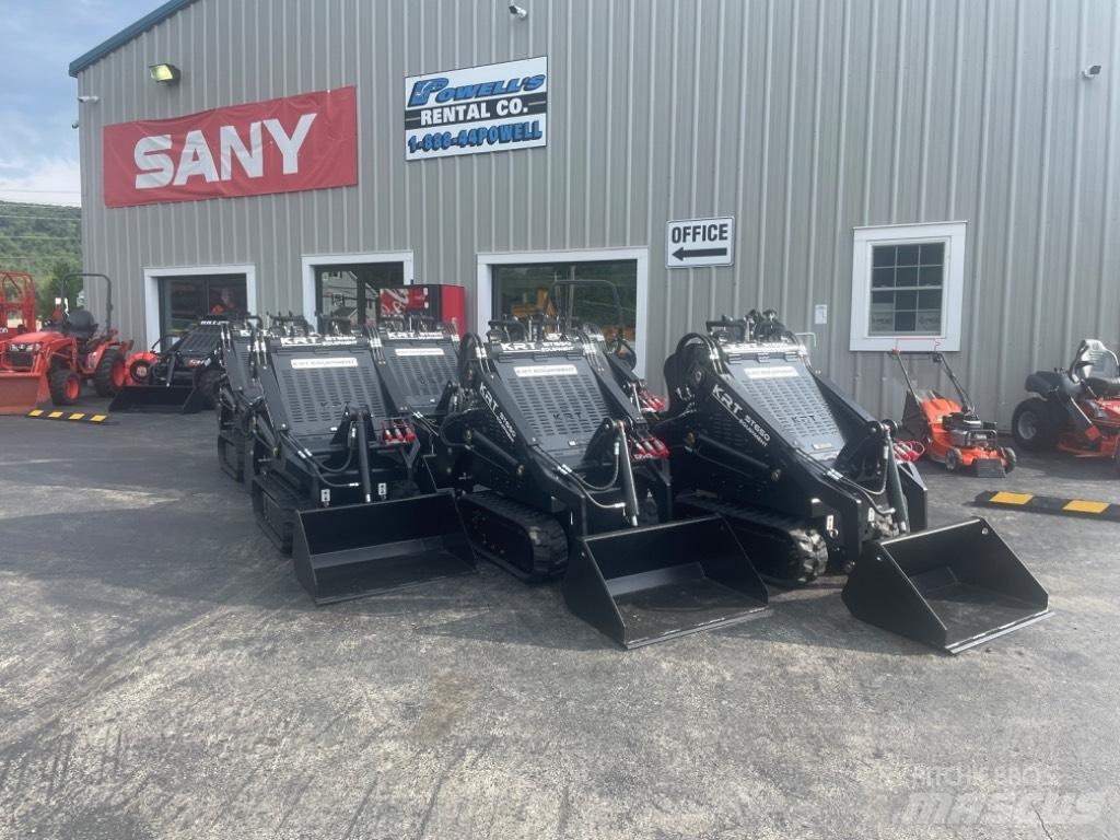 KRT Equipment ST 650 スキッドステアローダー