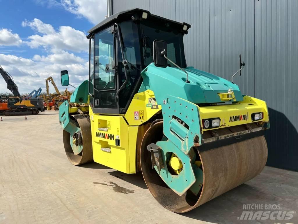 Ammann ARP95 タンデムローラ