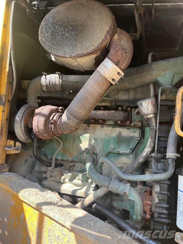 Volvo L180F ホイールローダー・タイヤショベル