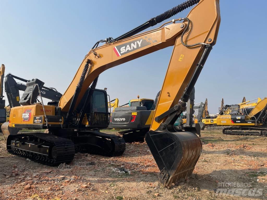 Sany 235c 大型油圧ショベル12t以上（パワーショベル・ユンボ）