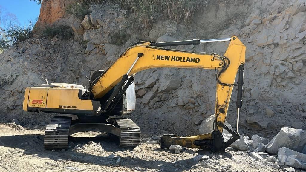 New Holland E 215 B 大型油圧ショベル12t以上（パワーショベル・ユンボ）