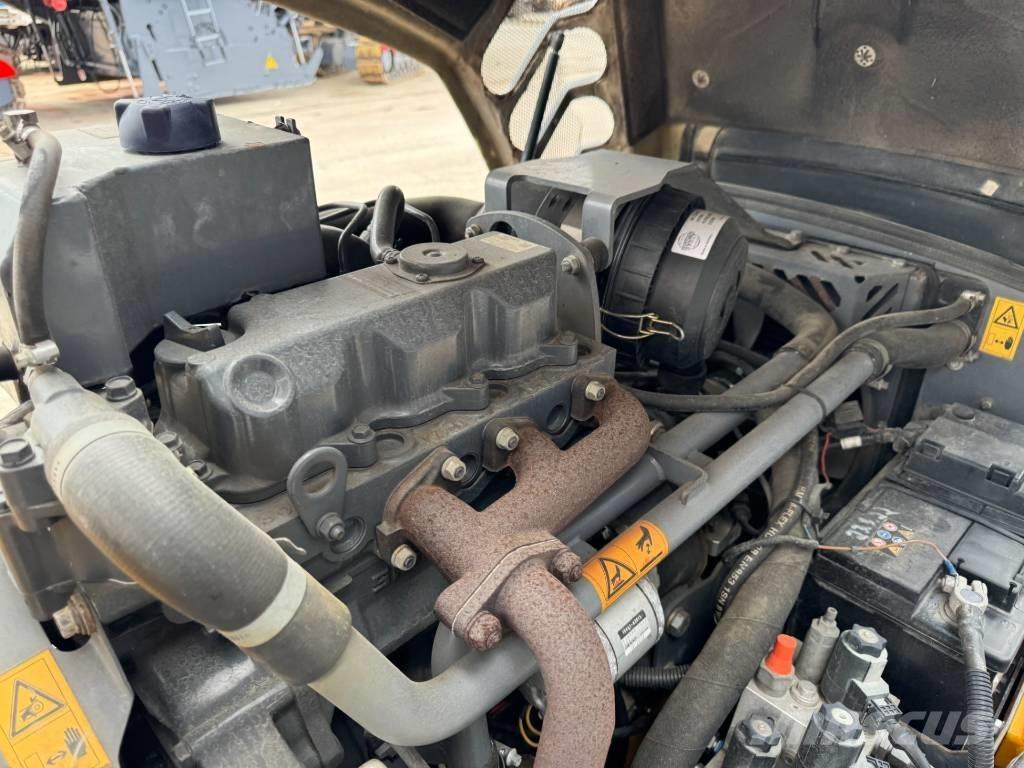 Hamm HD 10 VV タンデムローラ