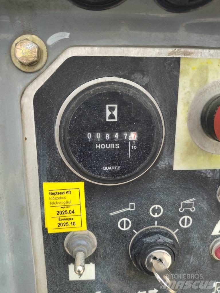Genie Z34/22N ブームリフト　屈伸型