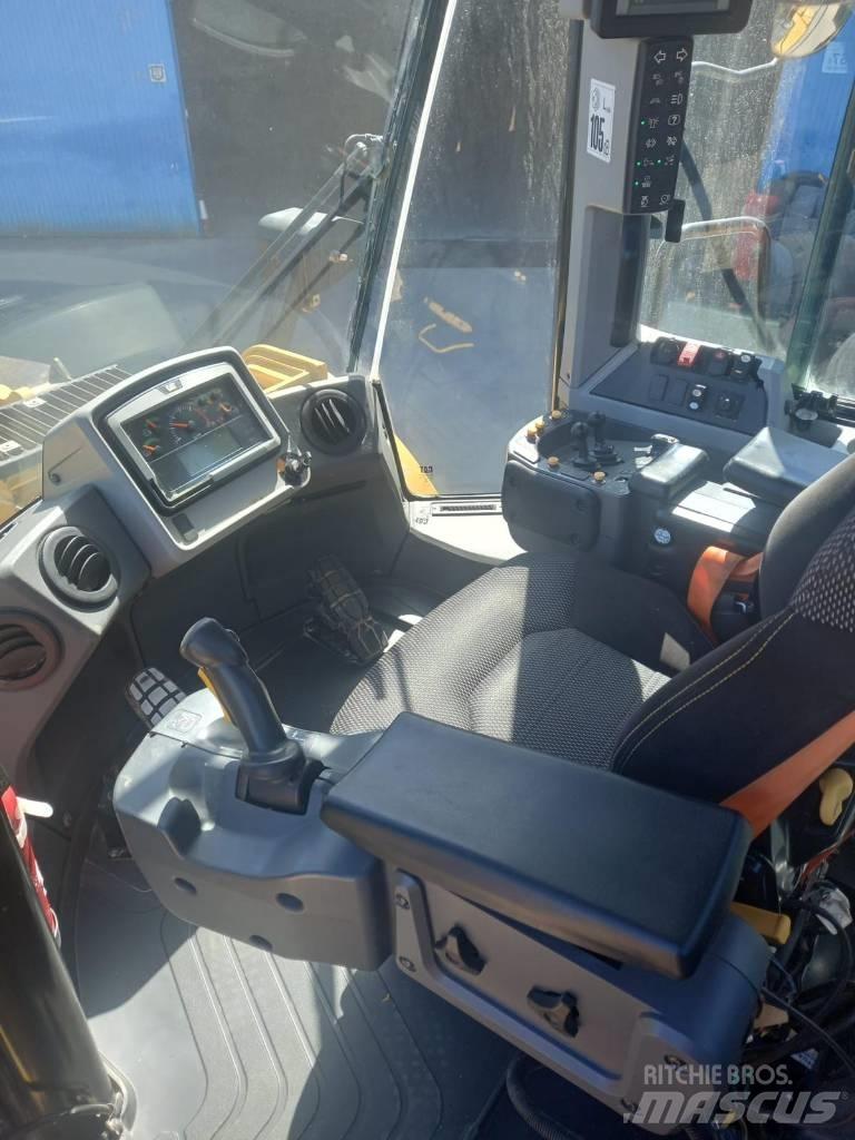 CAT 966 M ホイールローダー・タイヤショベル