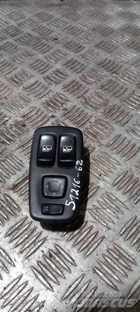 Scania R 440   1445793 キャビン及び内装