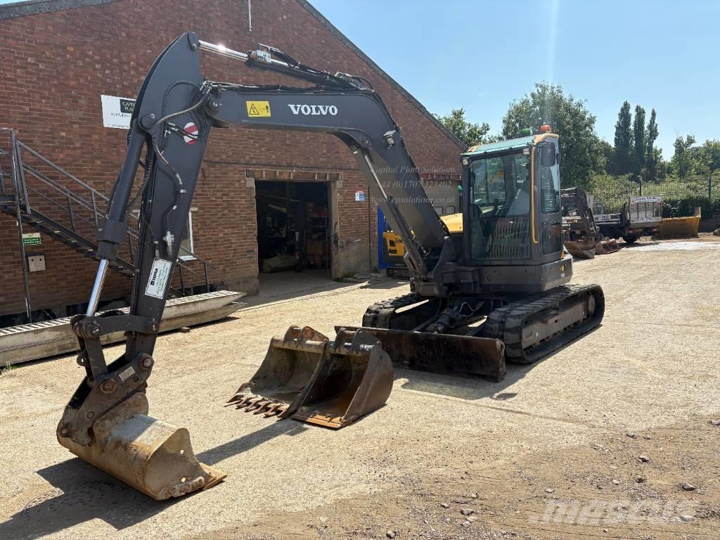Volvo ECR 88 D PRO 中型油圧ショベル 7ｔ-12ｔ（ユンボ・パワーショベル・バックホー）