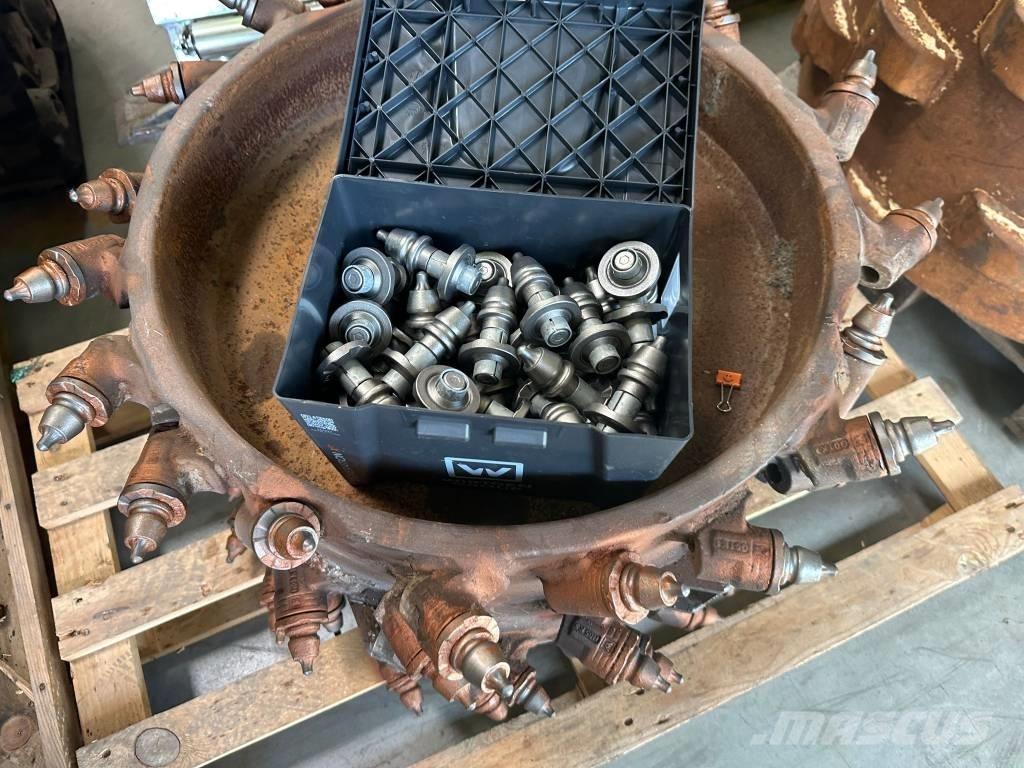 Wirtgen W 50 DC アスファルトコールドミリングマシーン