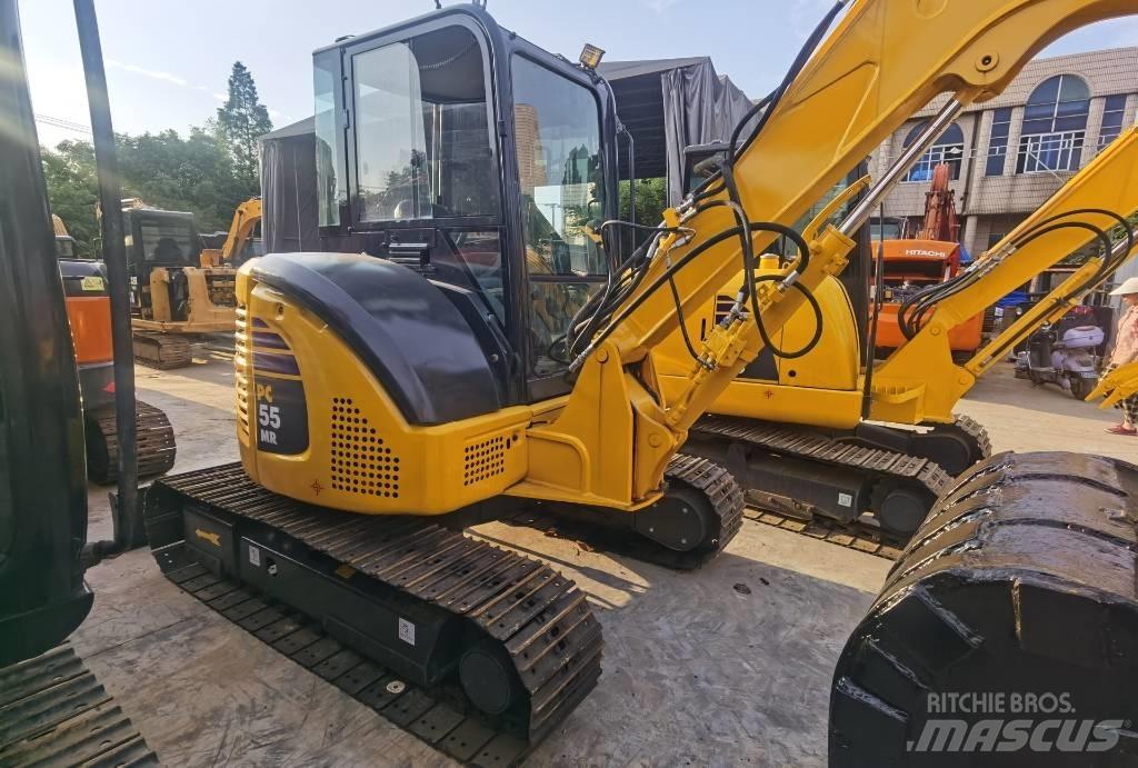 Komatsu PC 55 MR ミニ油圧ショベル 7t以下（ミニユンボ・ミニディガー）