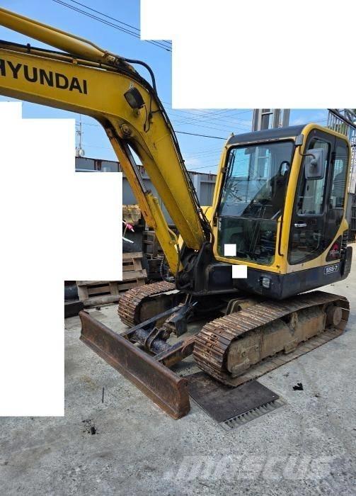 Hyundai ROBEX 555 ミニ油圧ショベル 7t以下（ミニユンボ・ミニディガー）