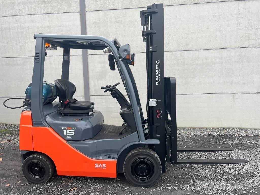 Toyota 02-8FGF15 LPGフォークリフト