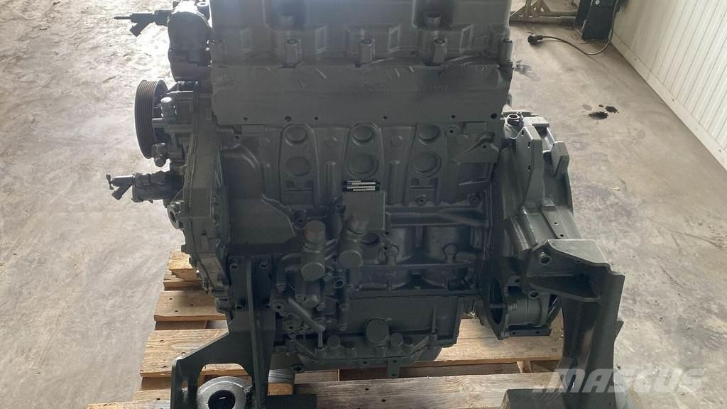 Liebherr D834 A7 エンジン