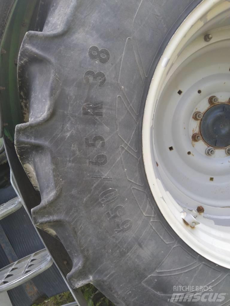 Deutz Agrotron 130 トラクター