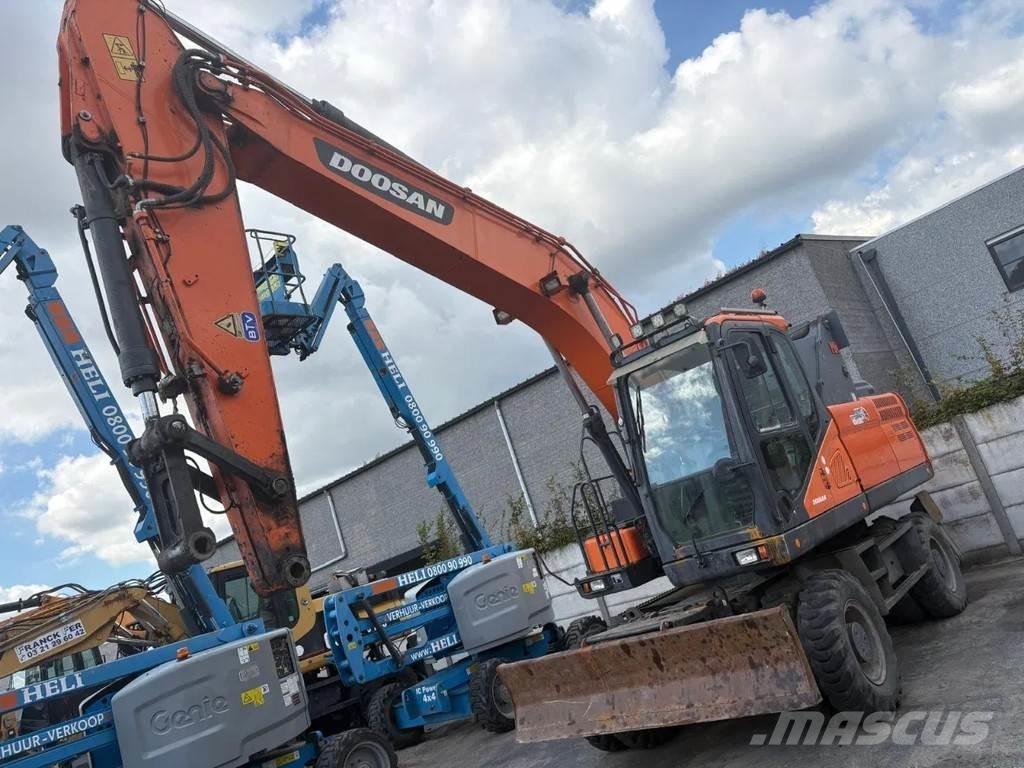Doosan DX210 WE-5 ホイール式油圧ショベル（パワーショベル・ユンボ・バックホー）