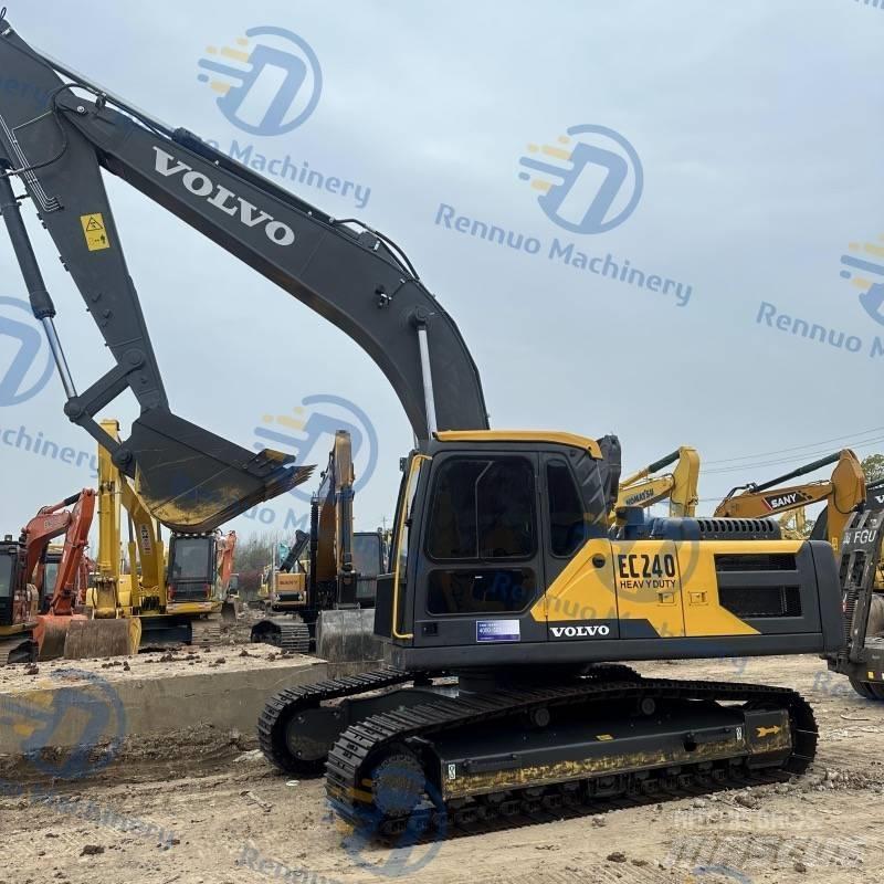 Volvo EC 240 D 大型油圧ショベル12t以上（パワーショベル・ユンボ）
