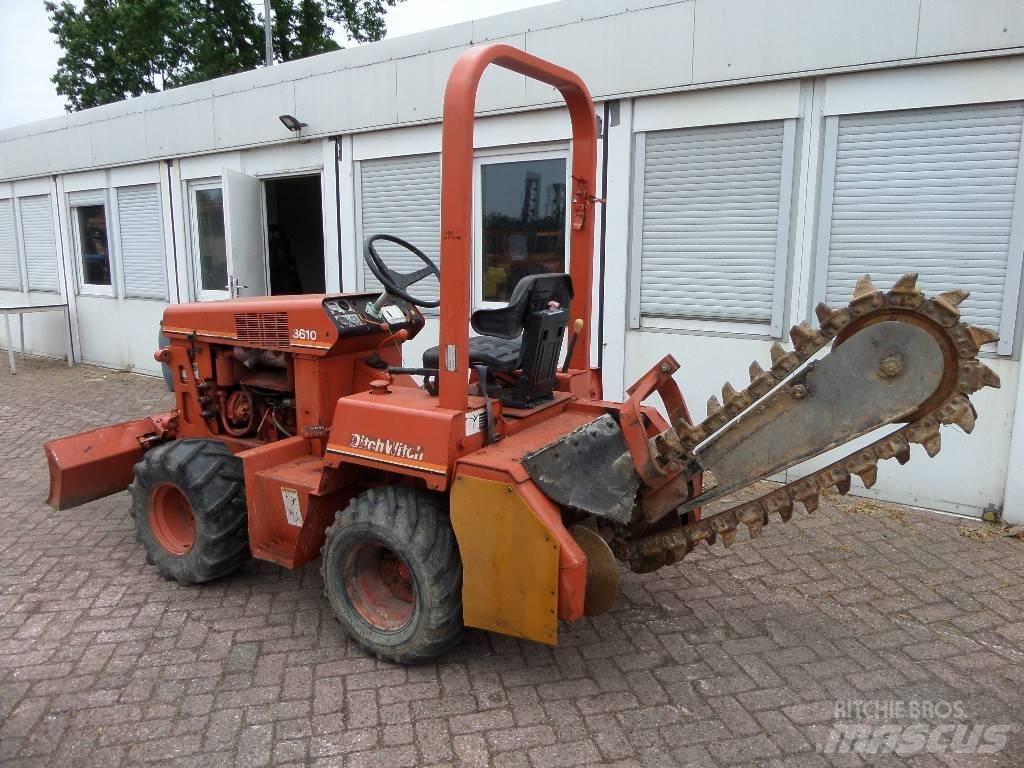Ditch Witch 3610 DD トレンチャー