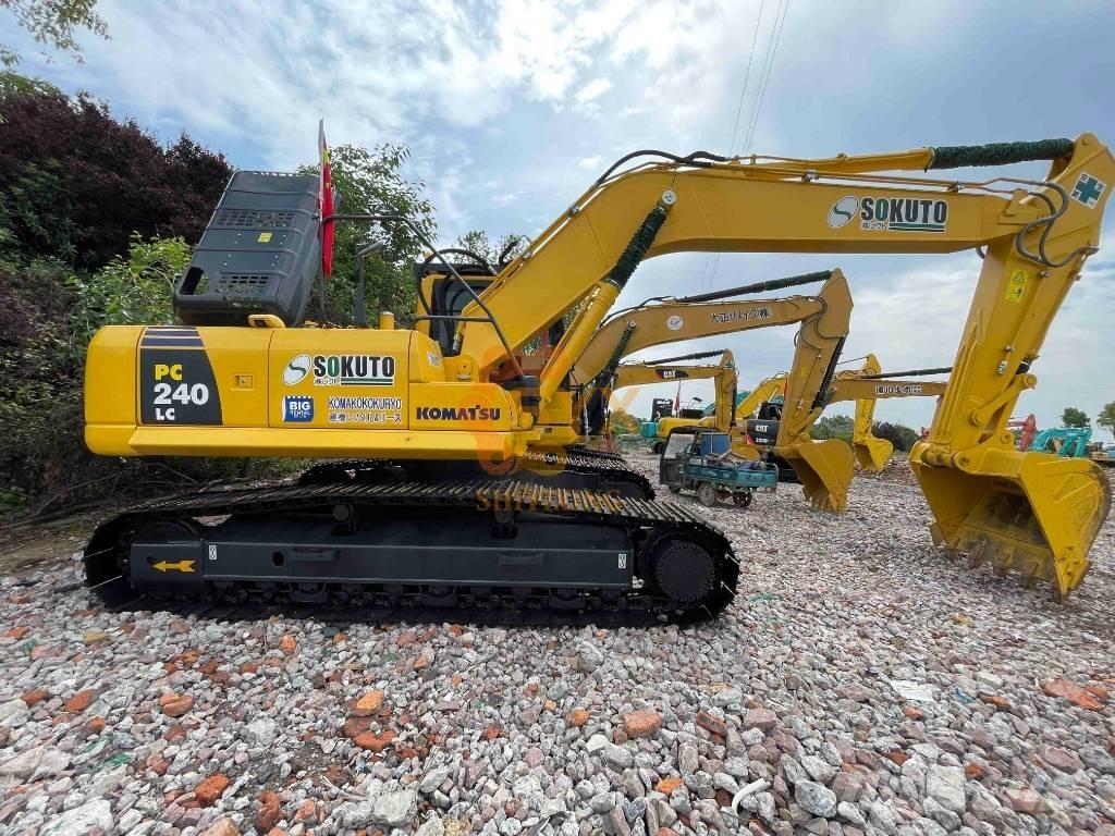Komatsu PC 240-8 大型油圧ショベル12t以上（パワーショベル・ユンボ）