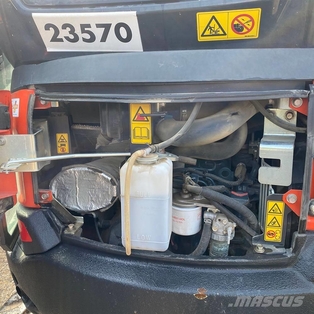Kubota U 27-4 ミニ油圧ショベル 7t以下（ミニユンボ・ミニディガー）