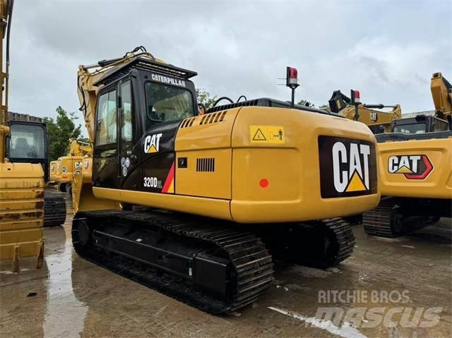 CAT 320 D 大型油圧ショベル12t以上（パワーショベル・ユンボ）