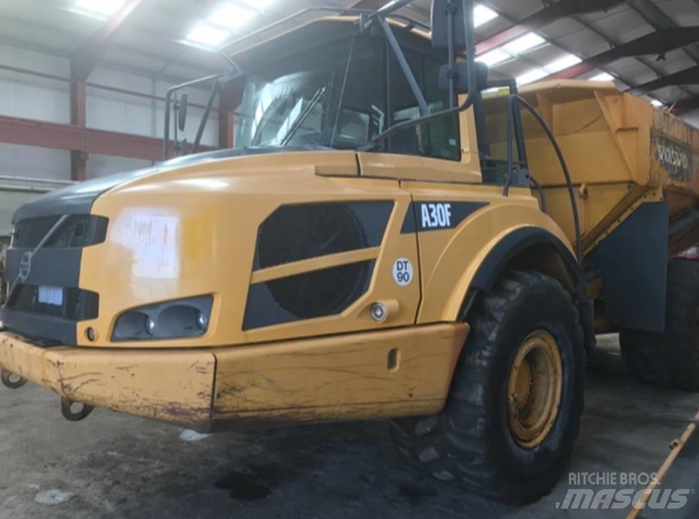 Volvo A30F アーティキュレート式ダンプトラック