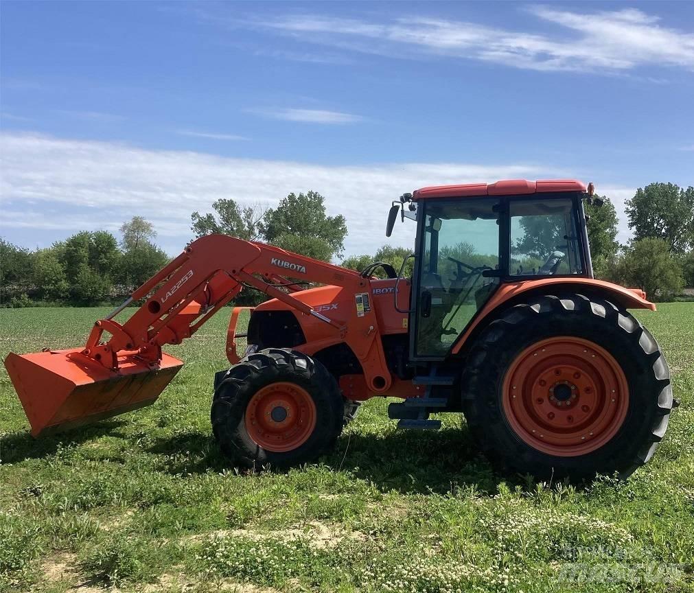 Kubota M 135 X トラクター