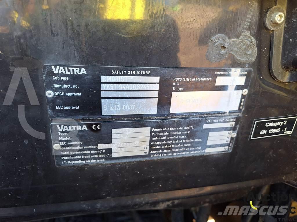 Valtra T 194 A トラクター
