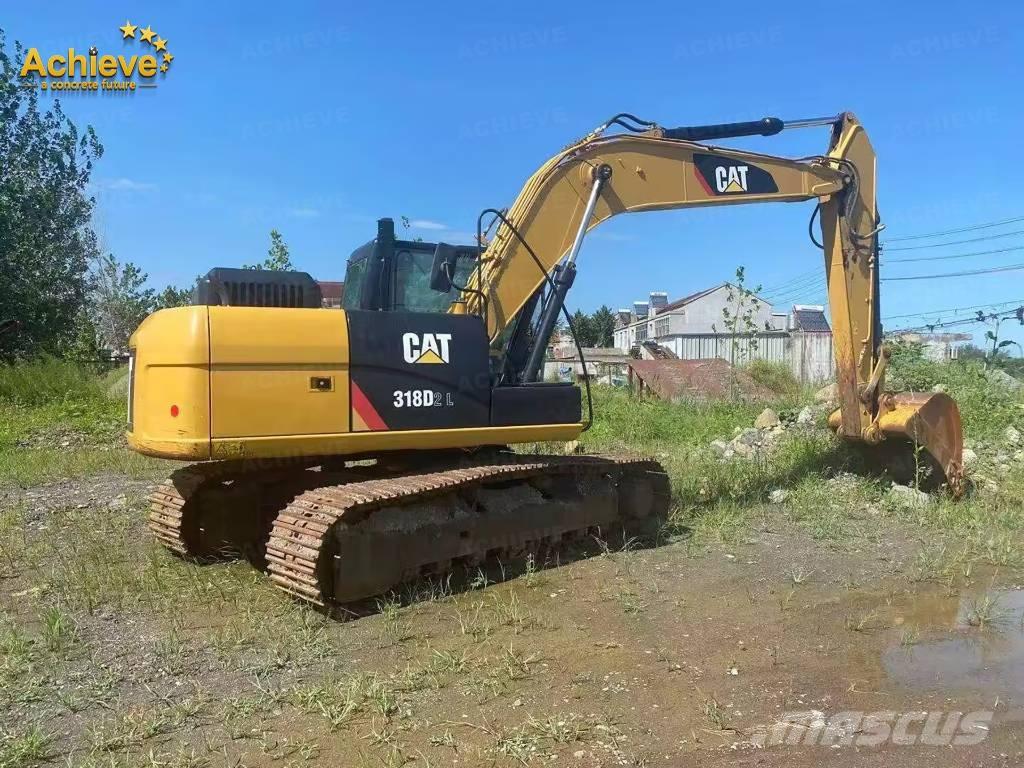 CAT 318D2L 大型油圧ショベル12t以上（パワーショベル・ユンボ）