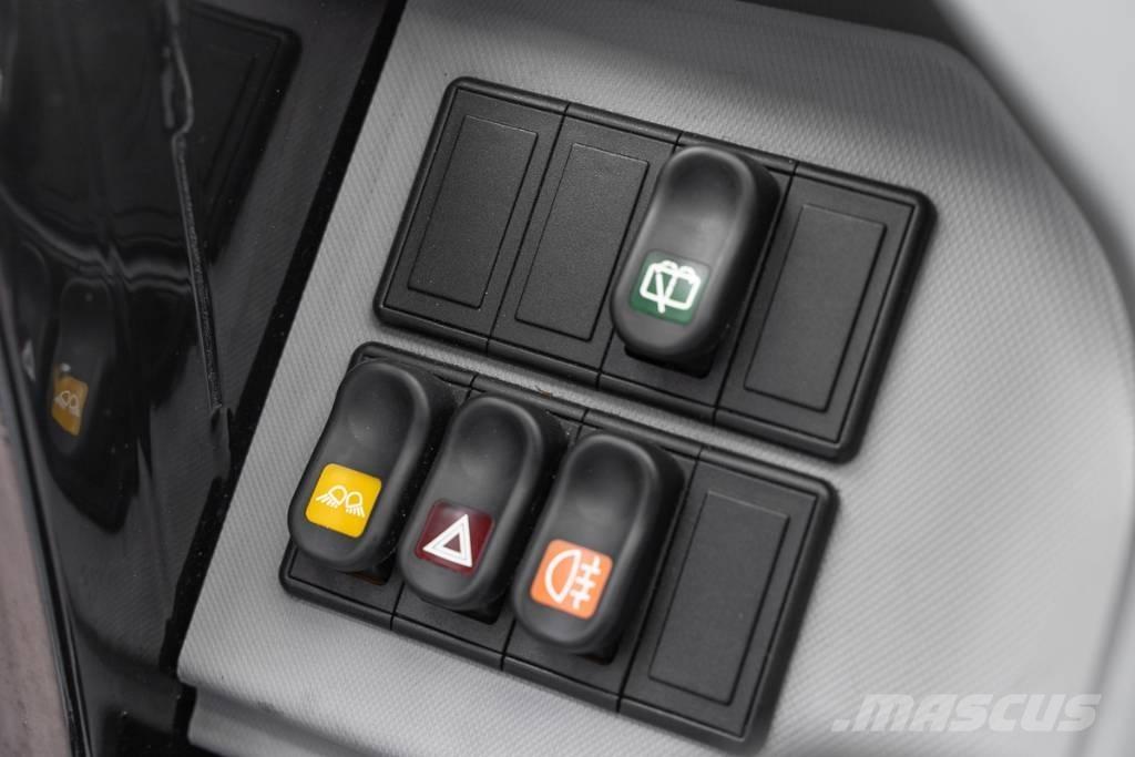 Manitou ULM 412 H 農業用テレハンドラー