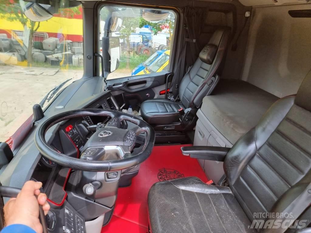 Scania S 580 6X2 中古トラクターヘッド | トレーラーヘッド