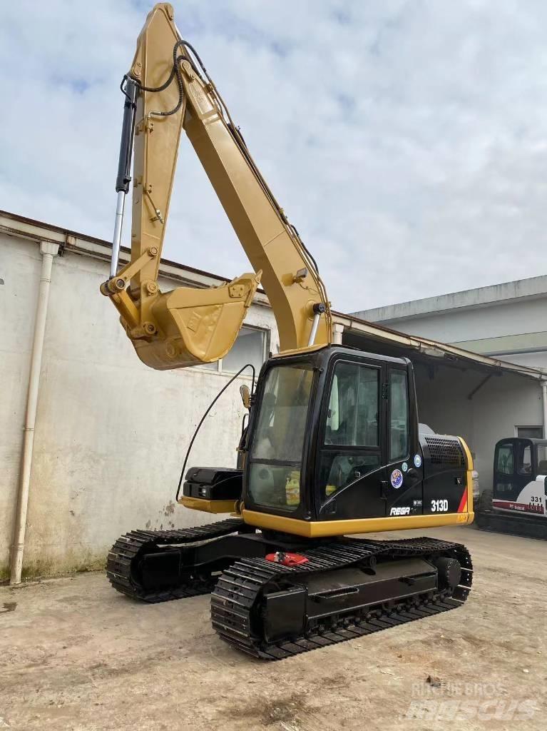 CAT 313 D 大型油圧ショベル12t以上（パワーショベル・ユンボ）