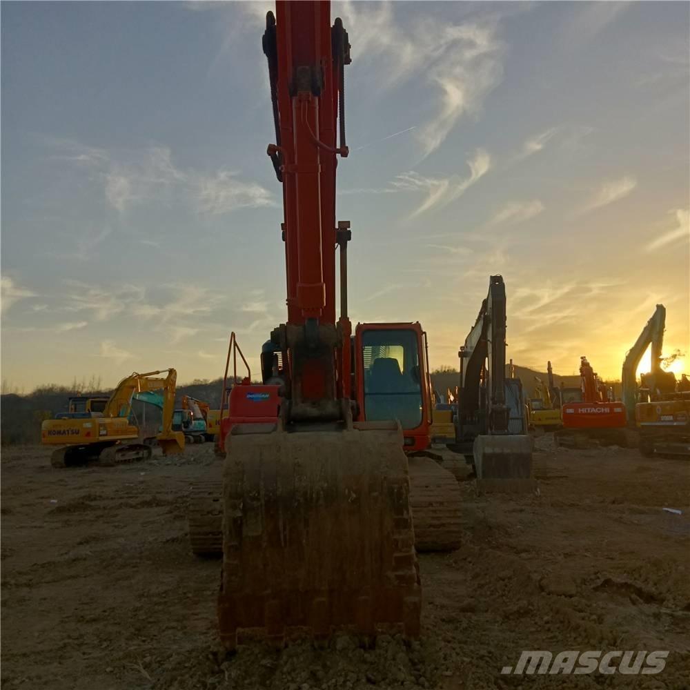 Doosan DH300LC-7 大型油圧ショベル12t以上（パワーショベル・ユンボ）
