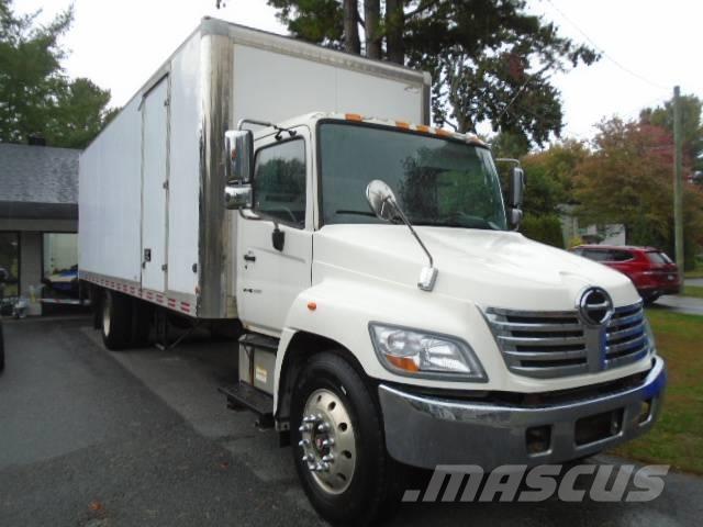 Hino 358 パネルバン