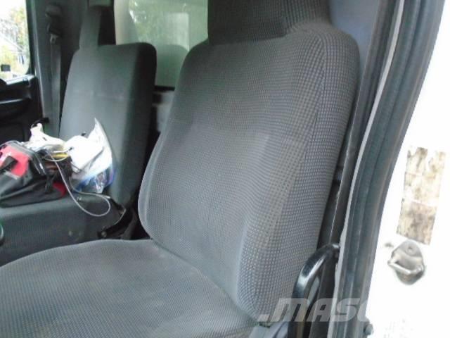 Hino 358 パネルバン