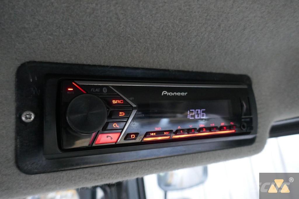 CAT CS64B 振動ローラ