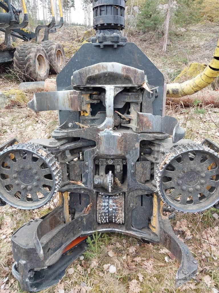 Ponsse Scorpion ハーベスター