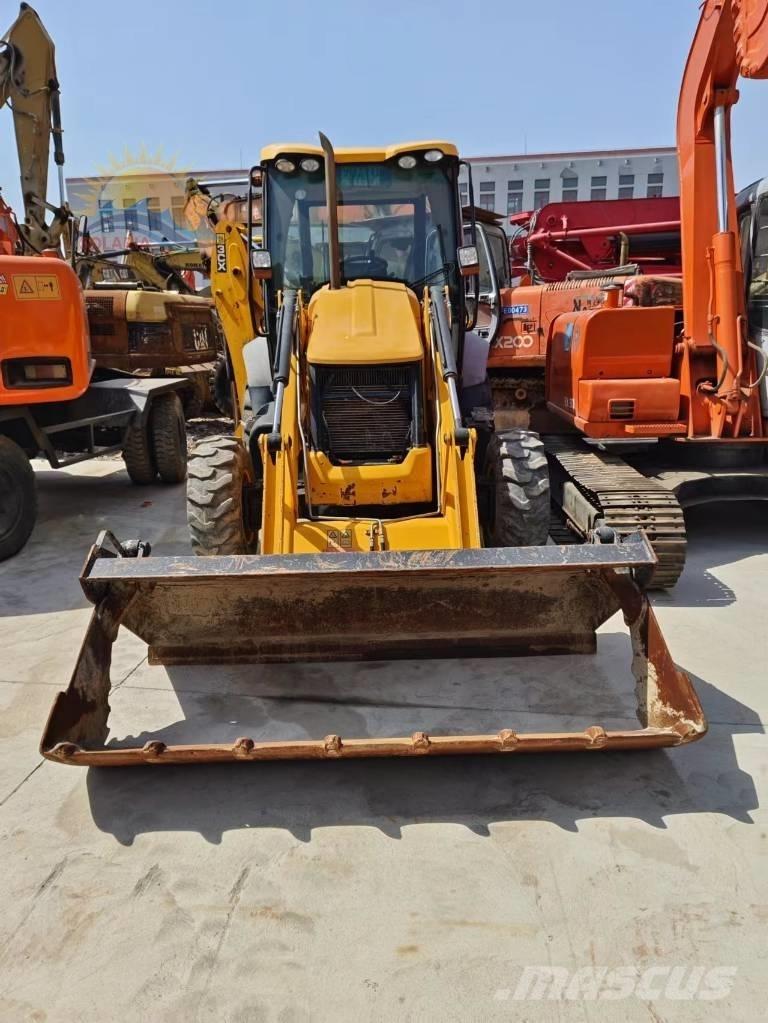 JCB 3 CX バックホーローダー