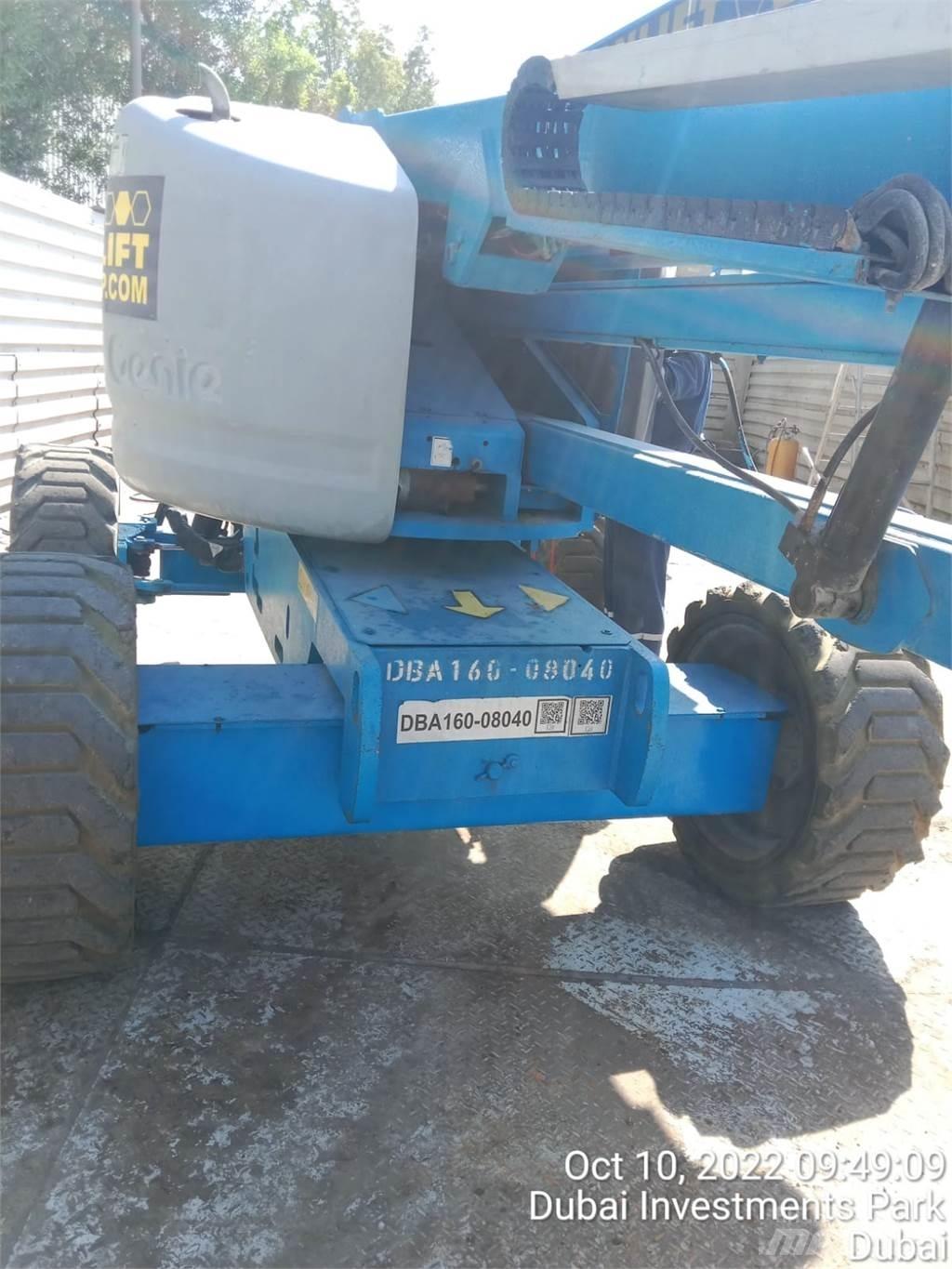 Genie Z45/25JRT ブームリフト　屈伸型