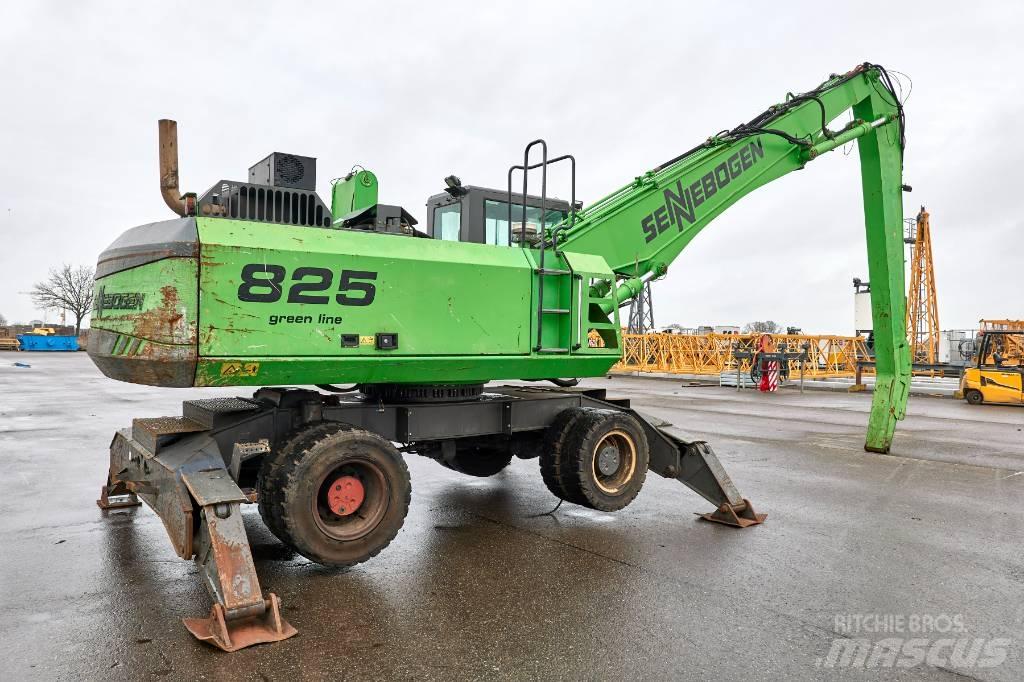 Sennebogen 825M-C 廃棄物／工業産廃処理機