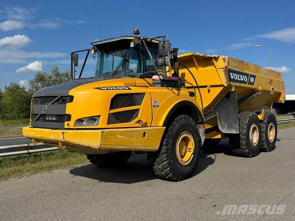 Volvo A30F アーティキュレート式ダンプトラック