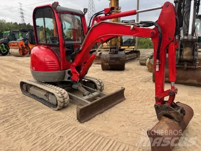 JCB 8025 ミニ油圧ショベル 7t以下（ミニユンボ・ミニディガー）