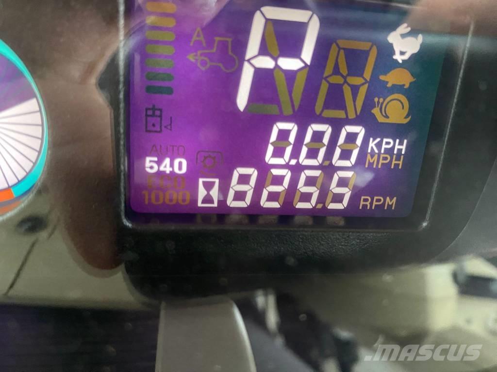 Massey Ferguson 7624 トラクター