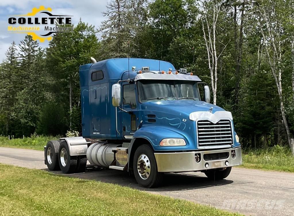 Mack CXU 613 中古トラクターヘッド | トレーラーヘッド