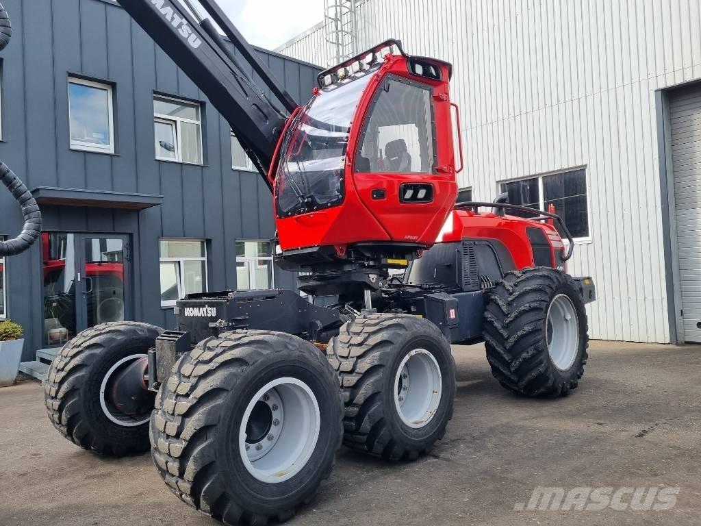 Komatsu 901 ハーベスター
