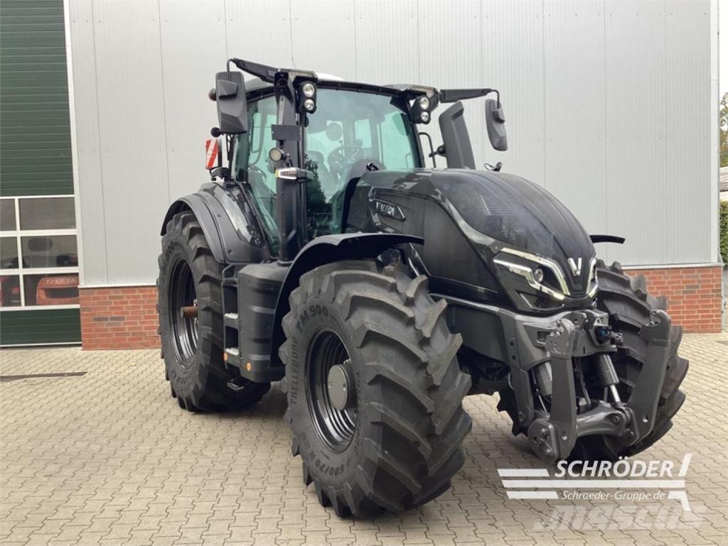 Valtra Q 305 トラクター
