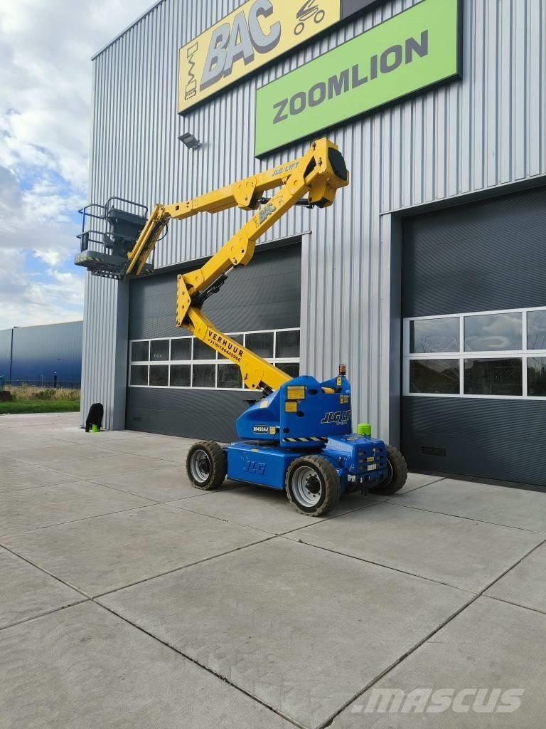 JLG M 450 AJ ブームリフト　屈伸型
