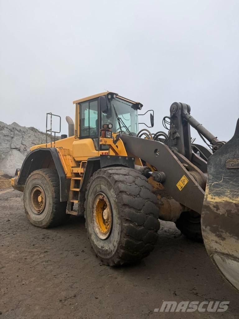 Volvo L180F ホイールローダー・タイヤショベル