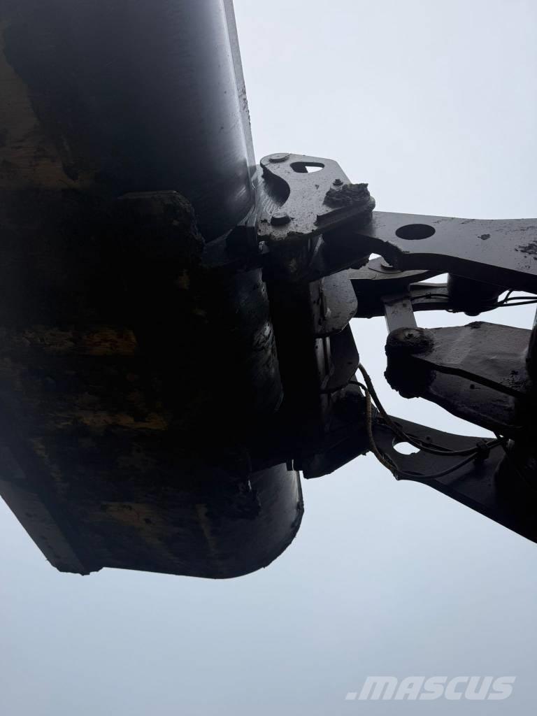 Volvo L180F ホイールローダー・タイヤショベル